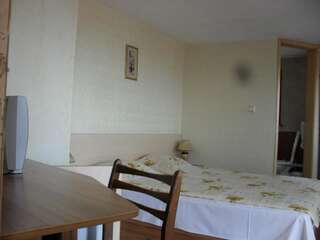 Гостевой дом Vila Krista Солнечный Берег Двухместный номер с 2 отдельными кроватями-27